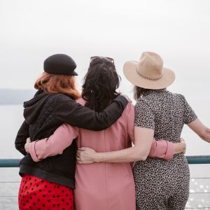 Semana Santa Fiestas especiales y Puentes Singles