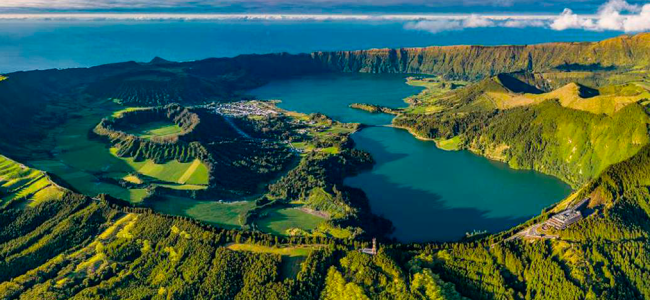 lagoa do fogo.jpg 650x300 Viajar Solo